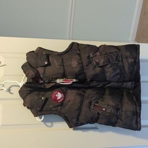 Canada Gear Women's Camo Vest